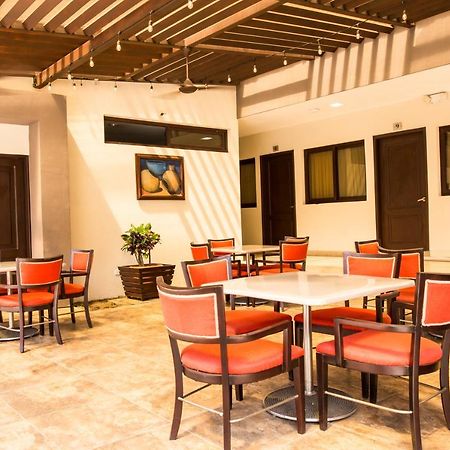 Hotel El Viejo Inn Chinandega Exterior photo